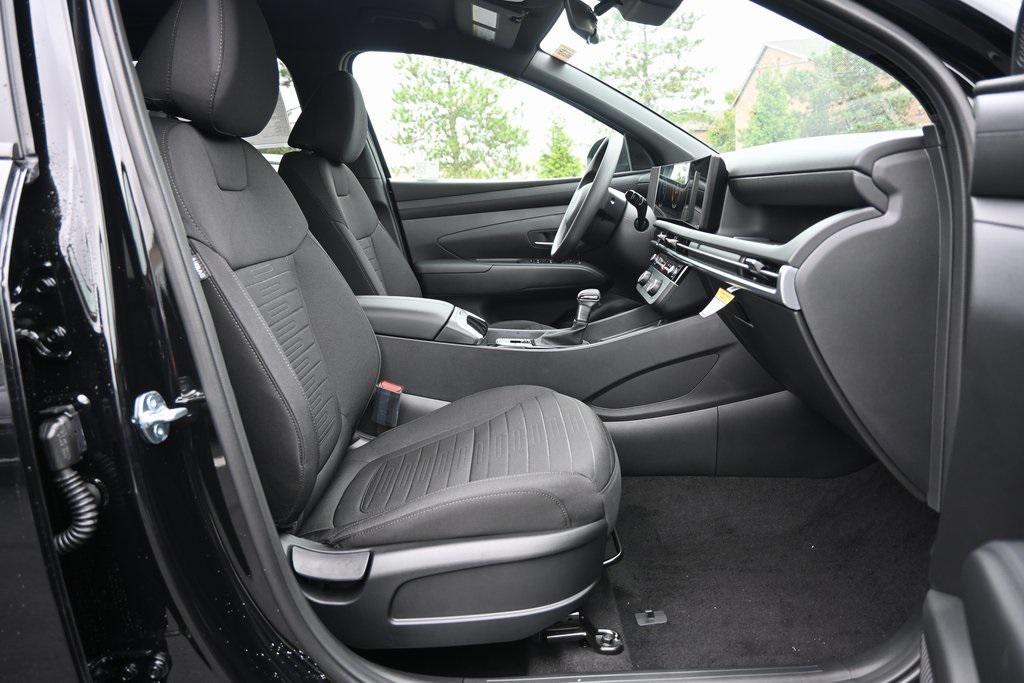 2026 Hyundai Santa Cruz SE photo 10