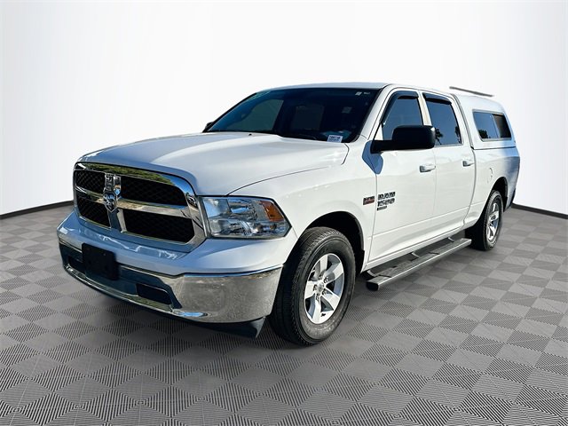 2019 Ram 1500 Classic SLT photo 3