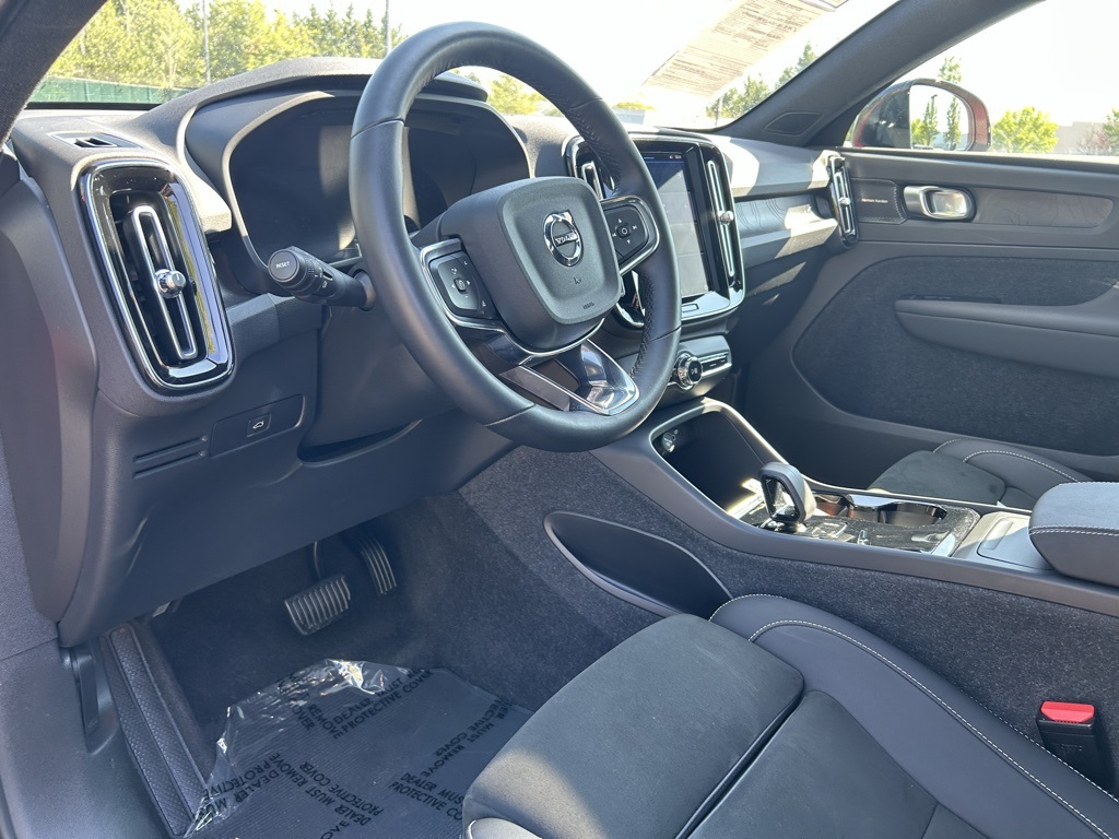 2023 Volvo C40 Recharge Ultimate photo 12
