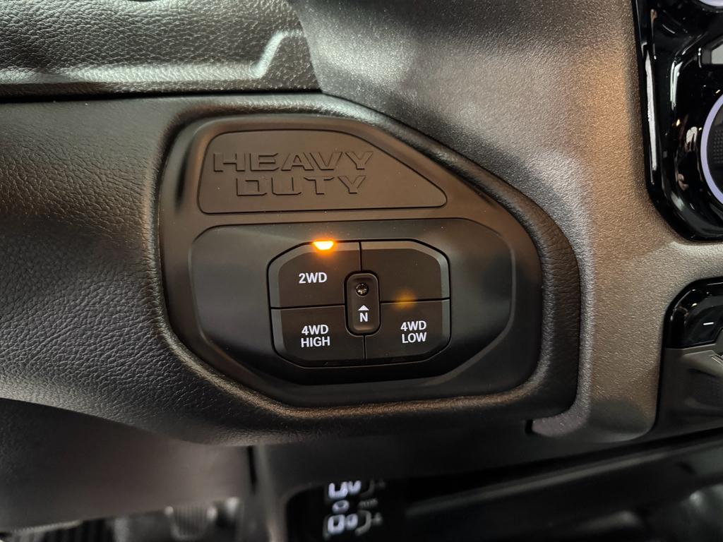 2025 Ram 2500 Tradesman photo 10