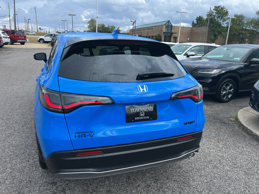 2026 Honda HR-V Sport photo 4