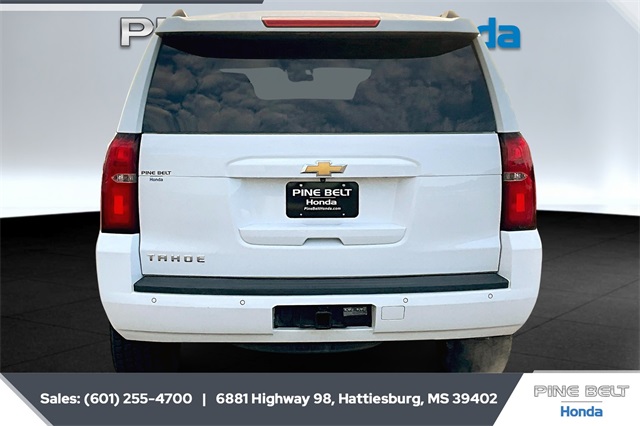 2017 Chevrolet Tahoe LS photo 4
