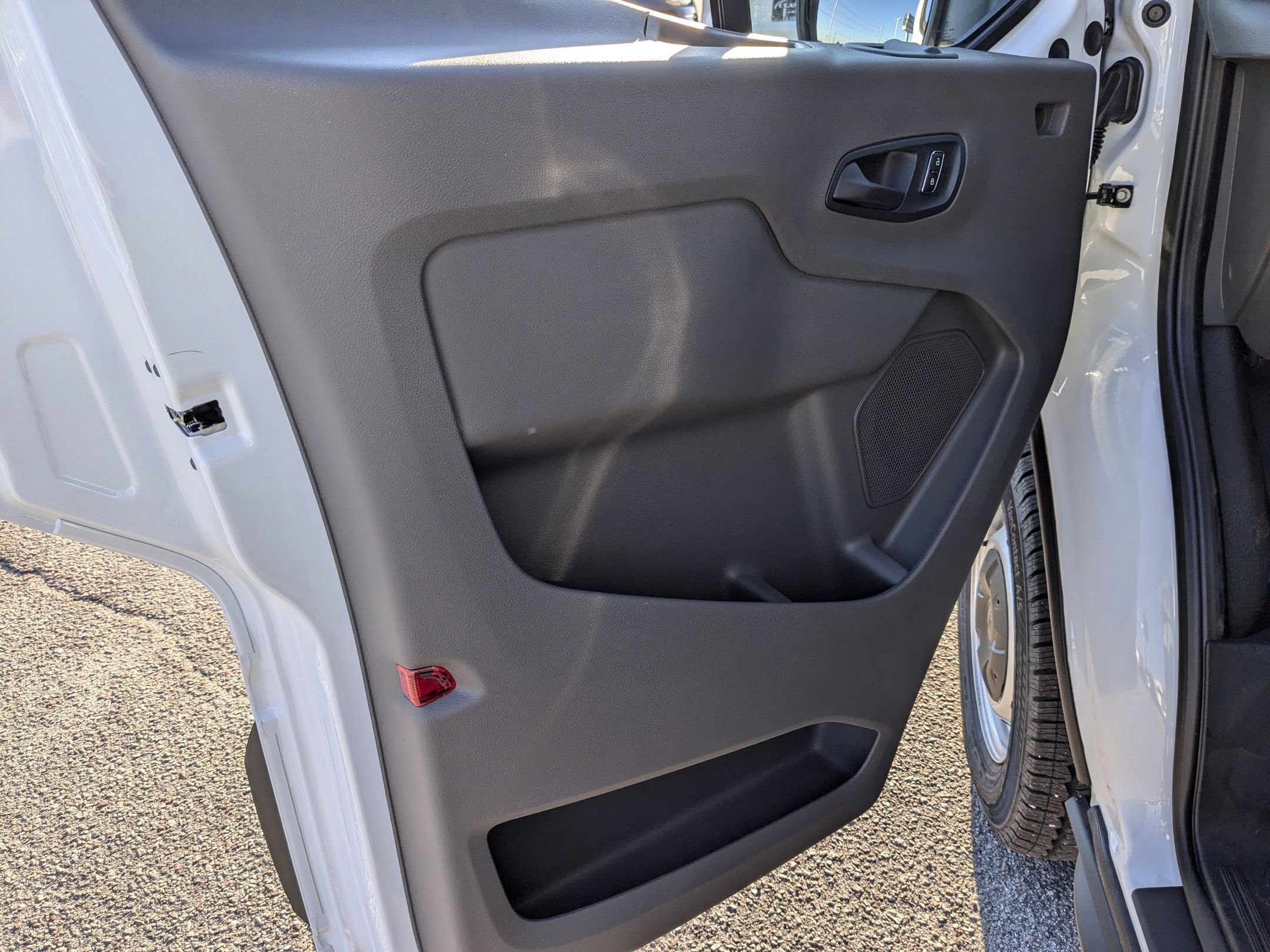 2024 Ford Transit Cargo Van photo 10