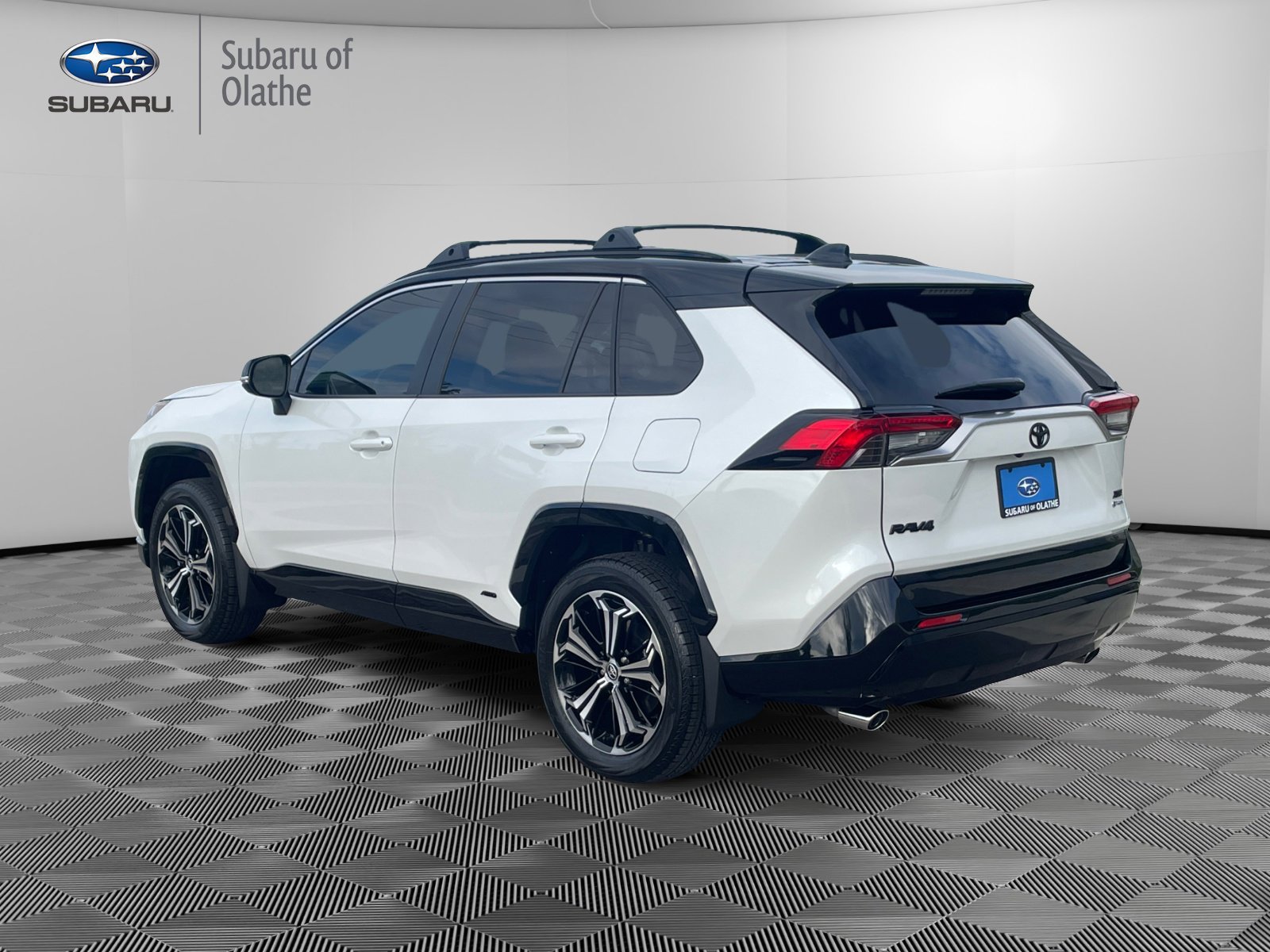 2025 Toyota RAV4 Hybrid XSE photo 4