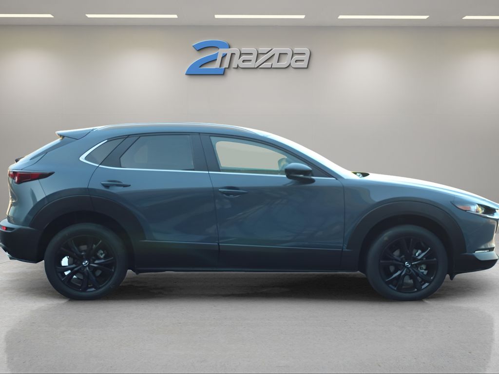 2025 Mazda CX-30 2.5 S Carbon photo 4