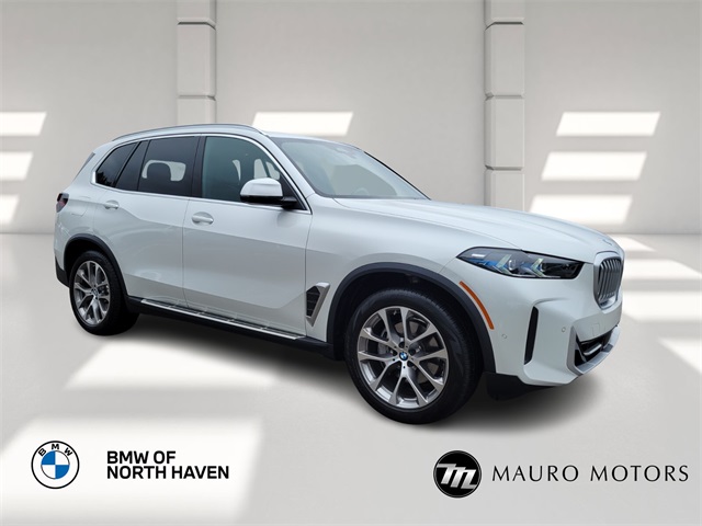 2024 BMW X5 40i's photo