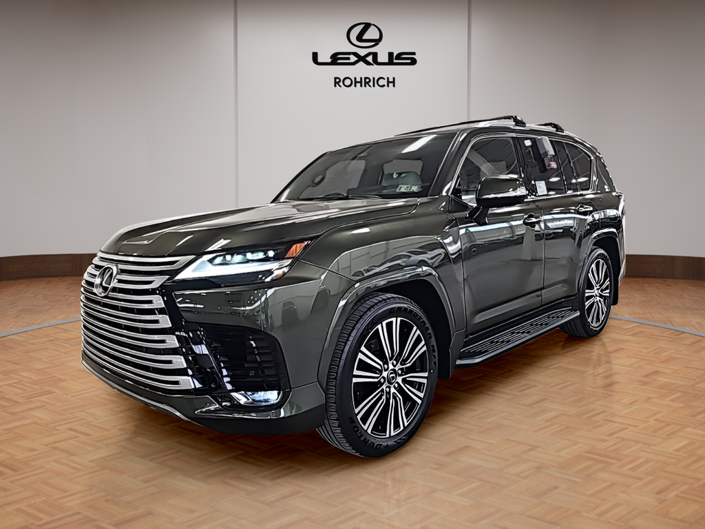 2025 Lexus LX Luxury's photo