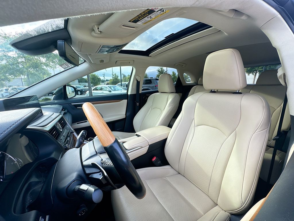 2021 Lexus RX 350 photo 9