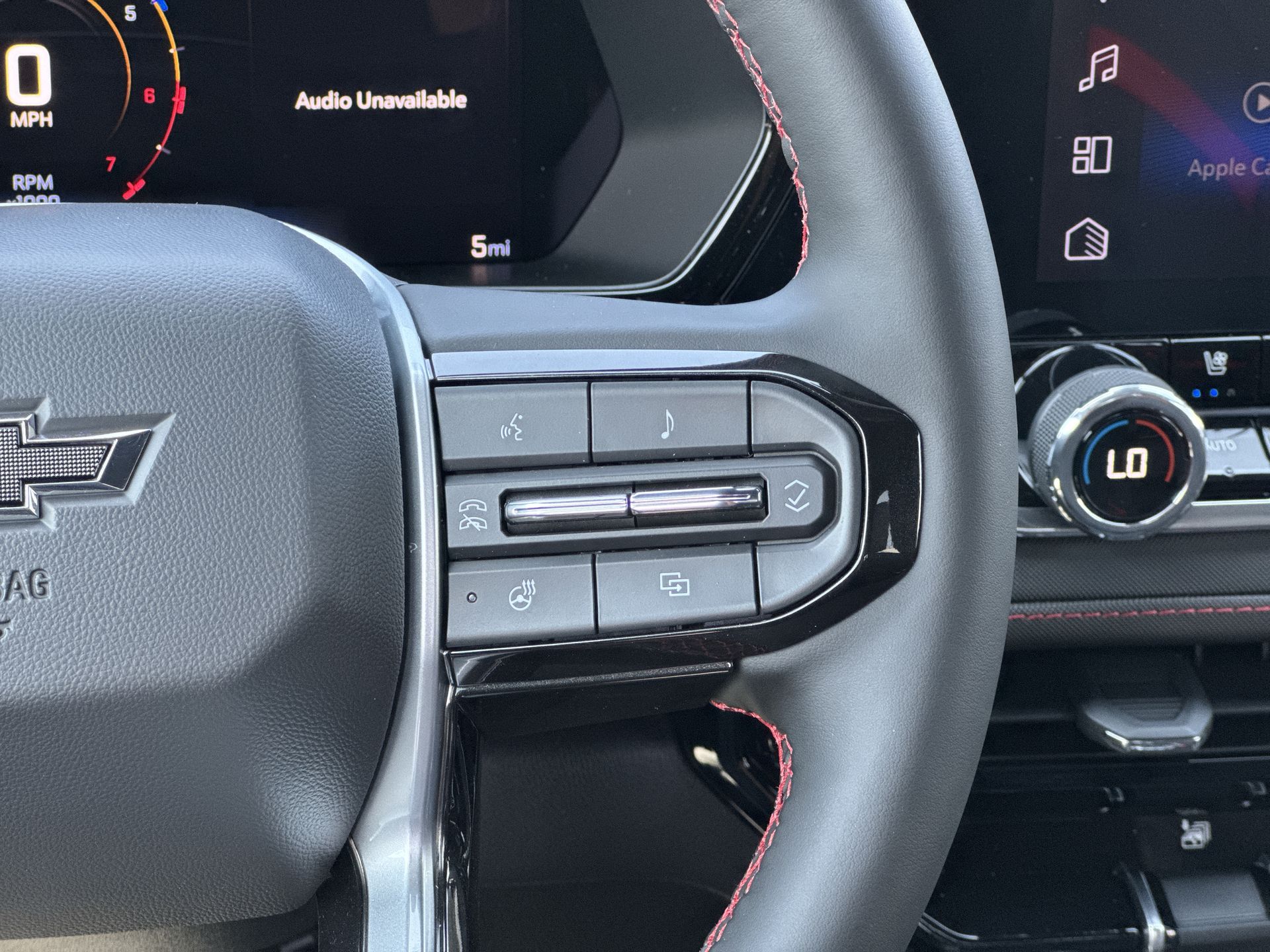 2026 Chevrolet Colorado Z71 photo 12