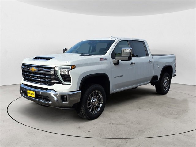 2026 Chevrolet Silverado 3500HD LTZ's photo