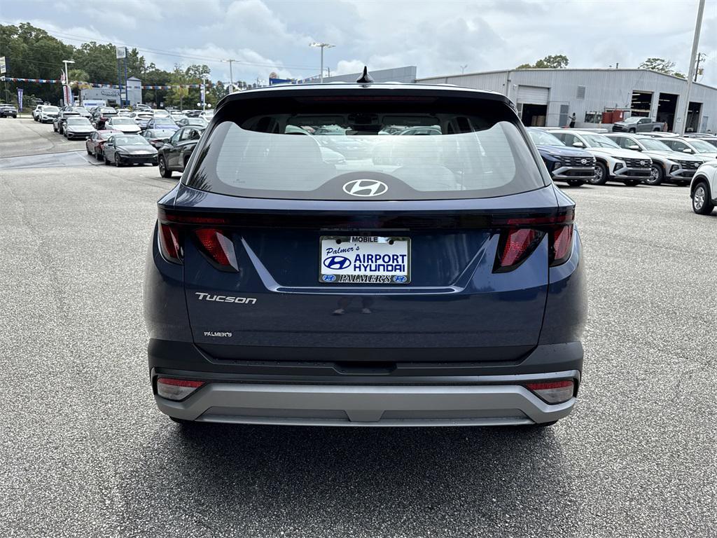 2025 Hyundai Tucson SE photo 2