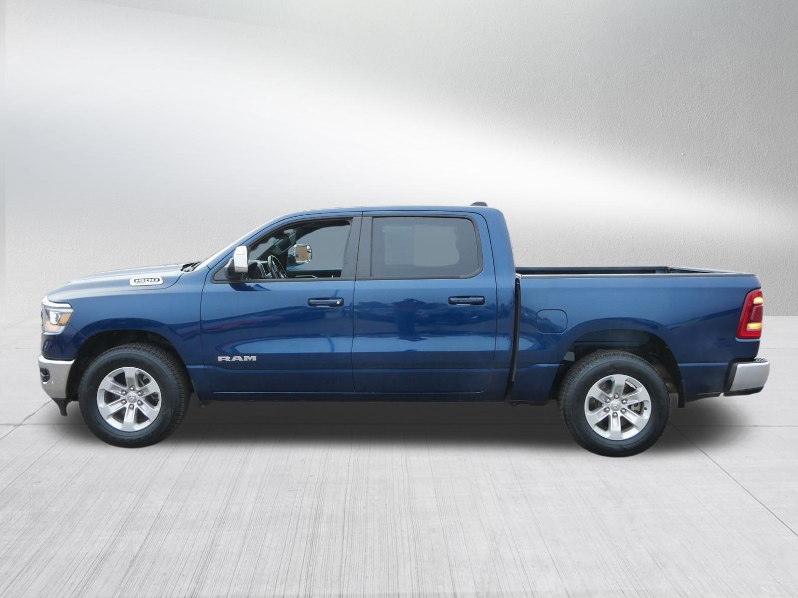 2023 Ram 1500 Laramie photo 4