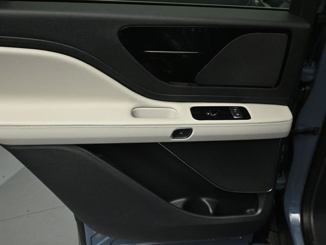 2025 LINCOLN AVIATOR - Image 26