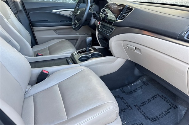 2020 Honda Pilot EX-L photo 18