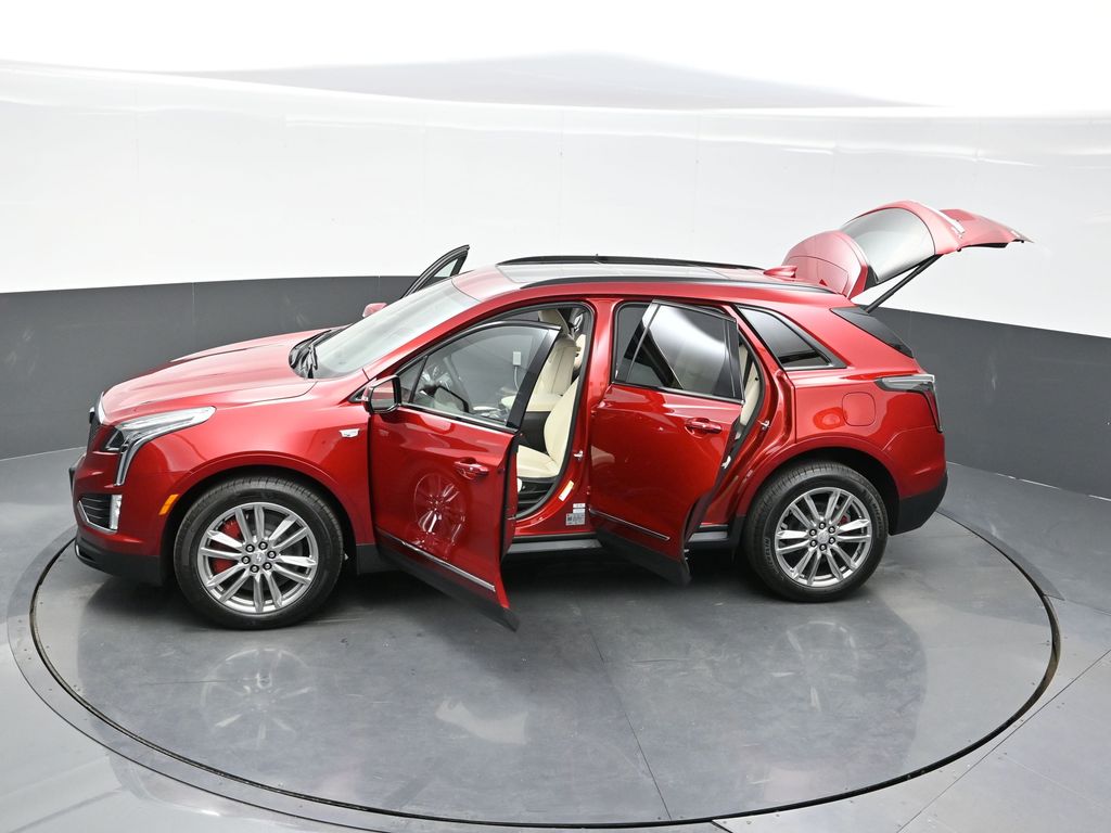 2025 Cadillac XT5 Sport photo 35