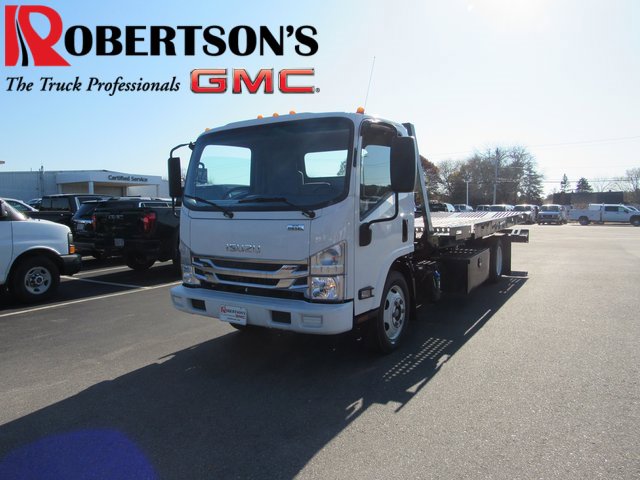 2020 Isuzu NRR's photo