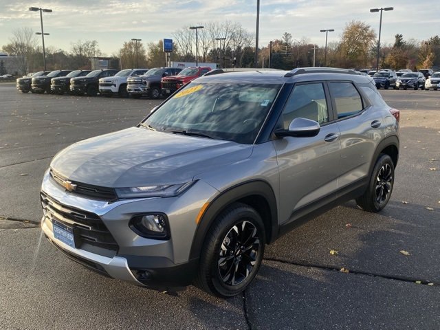 2023 Chevrolet Trailblazer LT photo 3