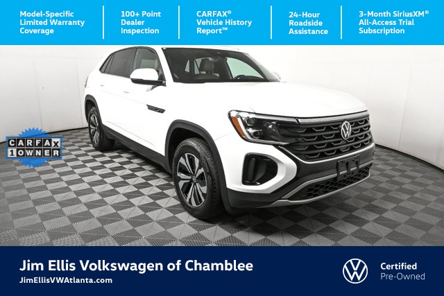 2024 Volkswagen Atlas Cross Sport SE's photo