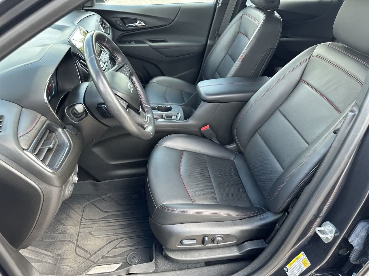 2022 Chevrolet Equinox RS photo 21