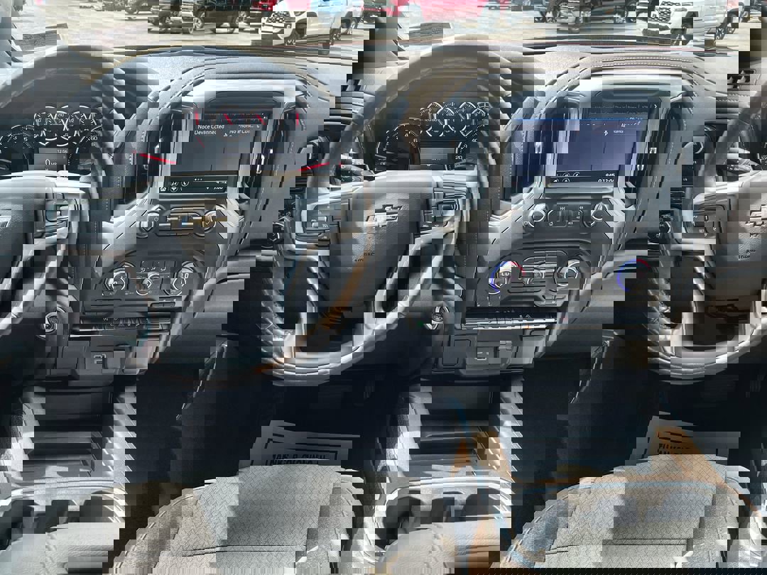 2021 Chevrolet Silverado 1500 RST photo 6