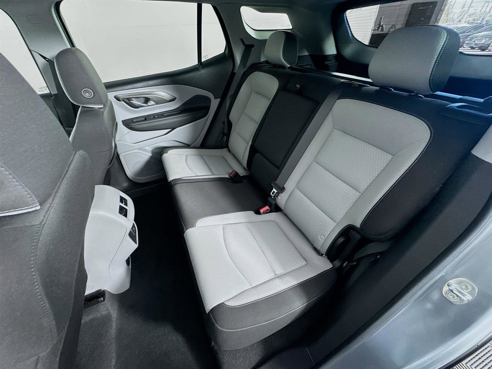 2023 Gmc Terrain SLE photo 21
