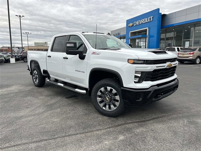 2026 Chevrolet Silverado 2500HD Custom's photo