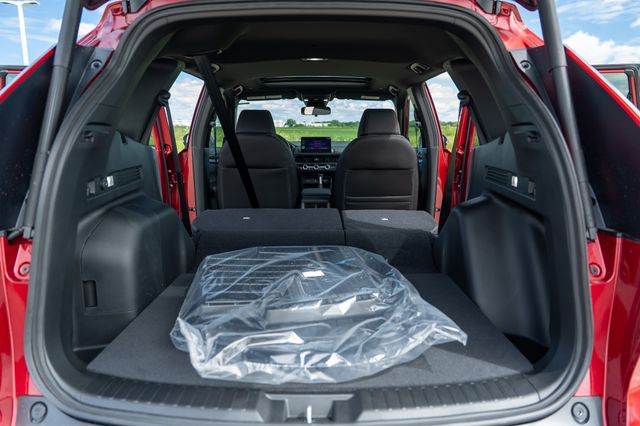2026 Honda CR-V Hybrid Sport photo 17