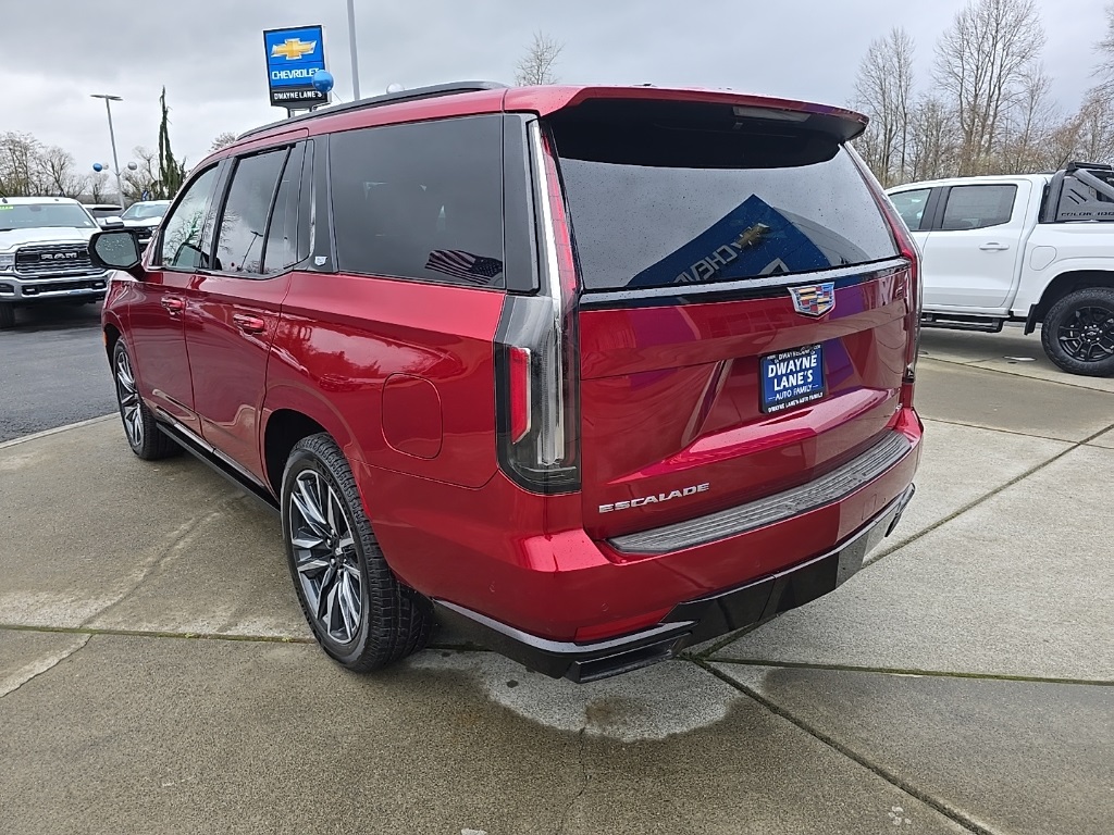 2021 Cadillac Escalade Sport photo 2