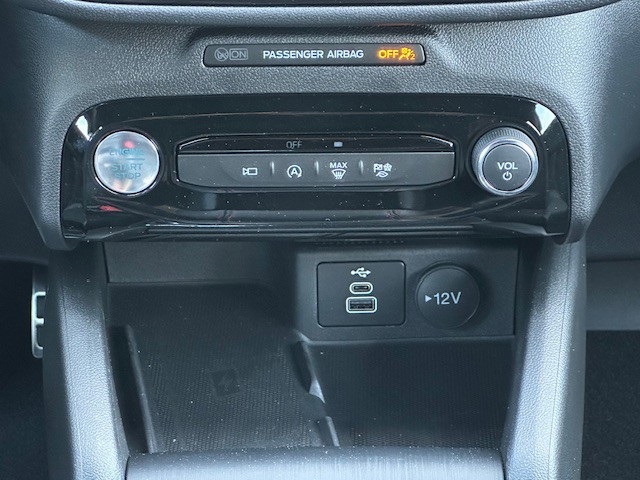 2025 Ford Escape ST-Line Select photo 17