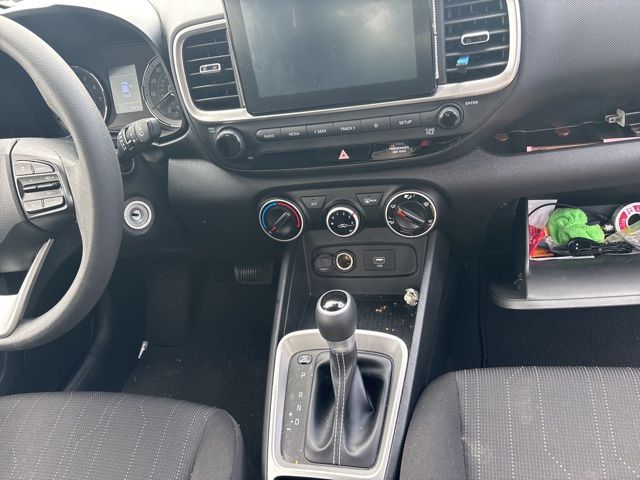 2020 Hyundai Venue SE photo 11