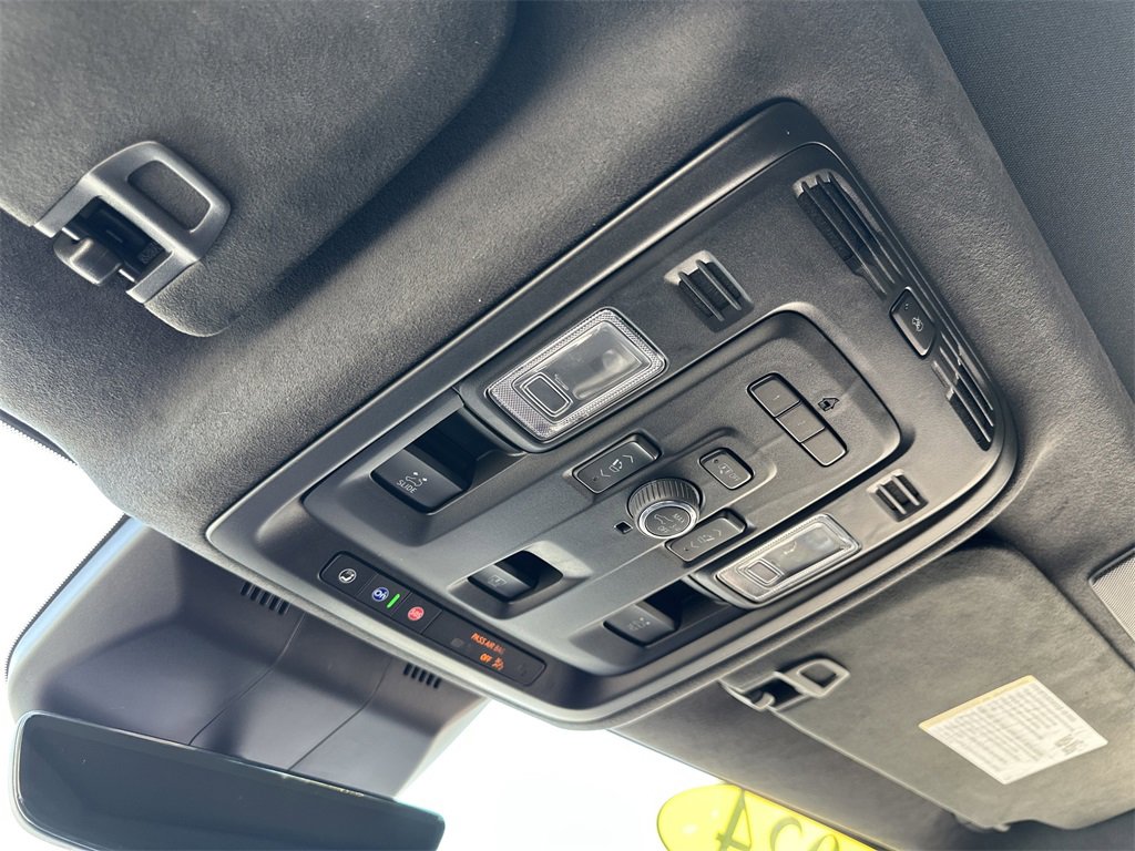 2024 Cadillac Escalade V-Series photo 22