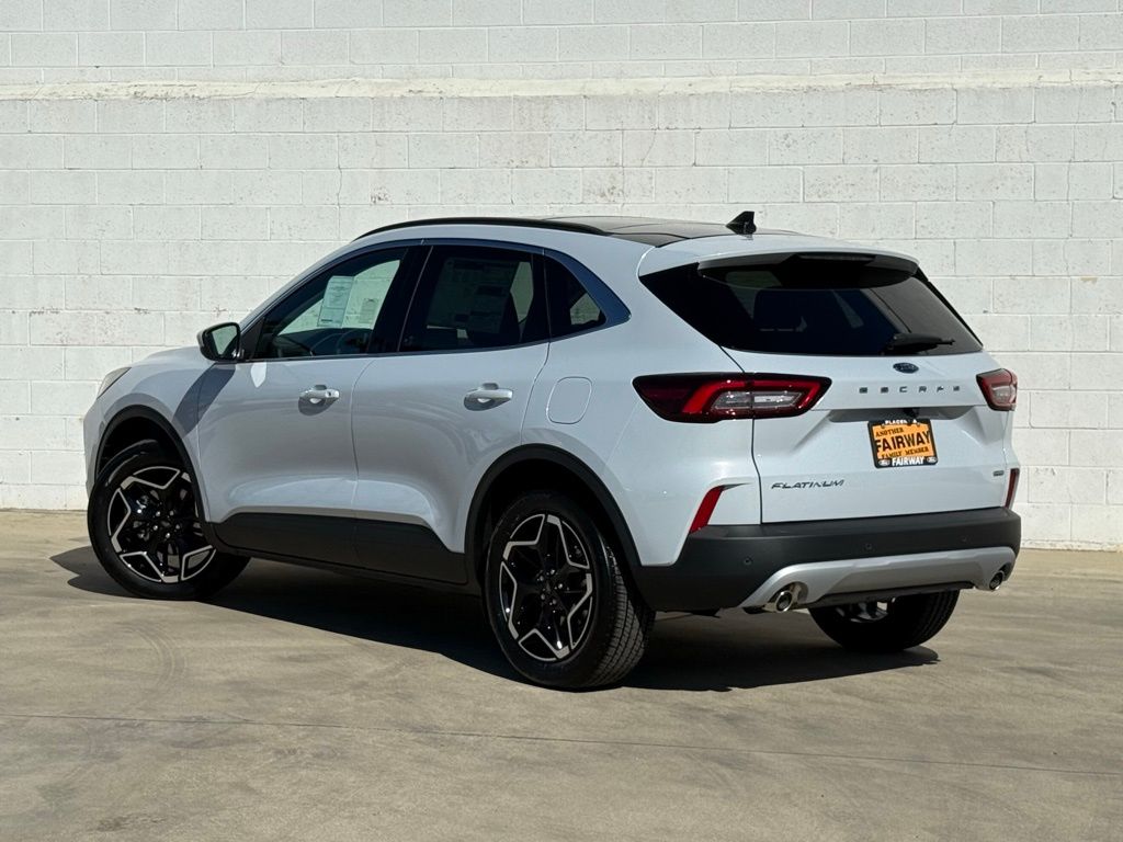 2025 Ford Escape Platinum photo 4
