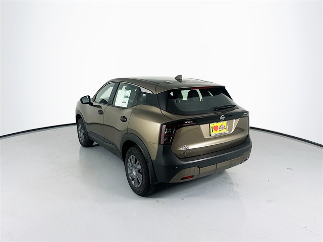 2025 Nissan Kicks S photo 4