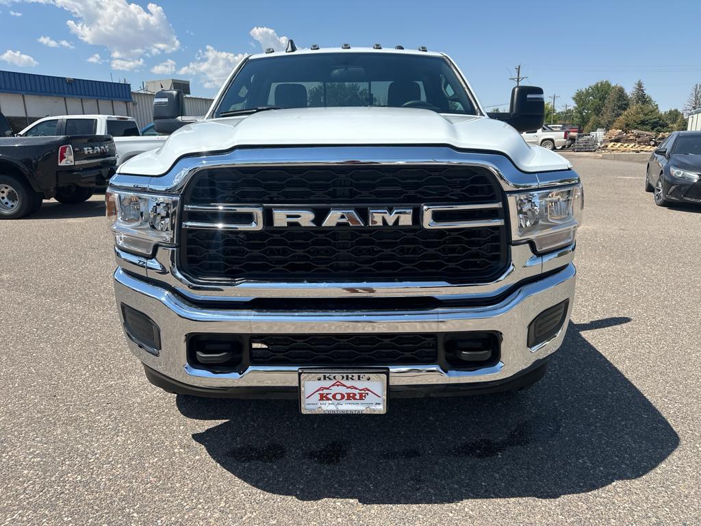 2024 Ram 2500 Tradesman photo 3