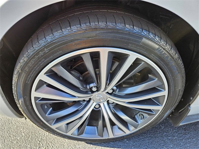 2018 Infiniti Q60 3.0t Luxe photo 17
