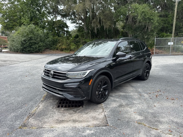 2023 Volkswagen Tiguan SE R-Line Black photo 6