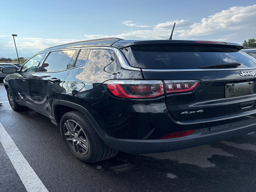 2020 Jeep Compass Latitude photo 4