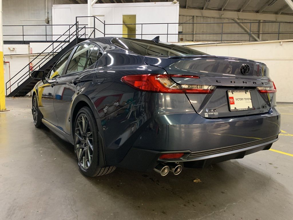 2026 Toyota Camry SE photo 3