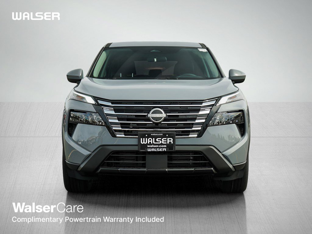 2026 Nissan Rogue SV photo 2