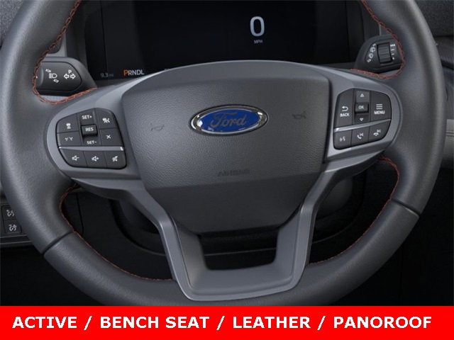 2025 Ford Explorer photo 28