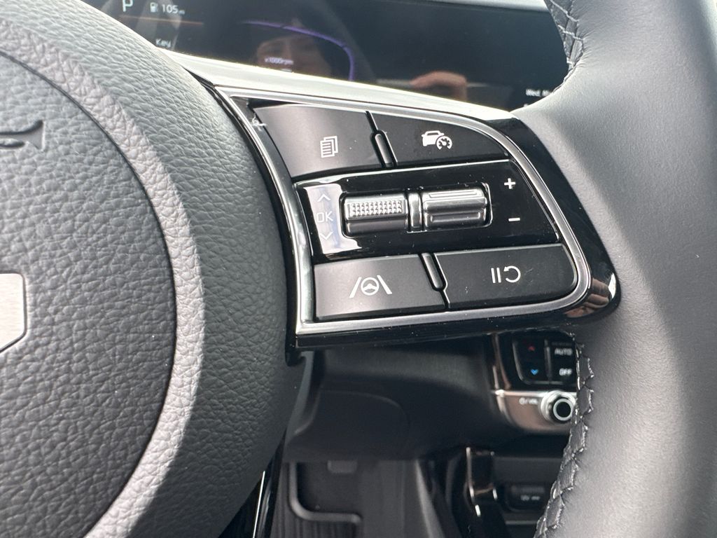 2025 Kia Seltos S photo 25
