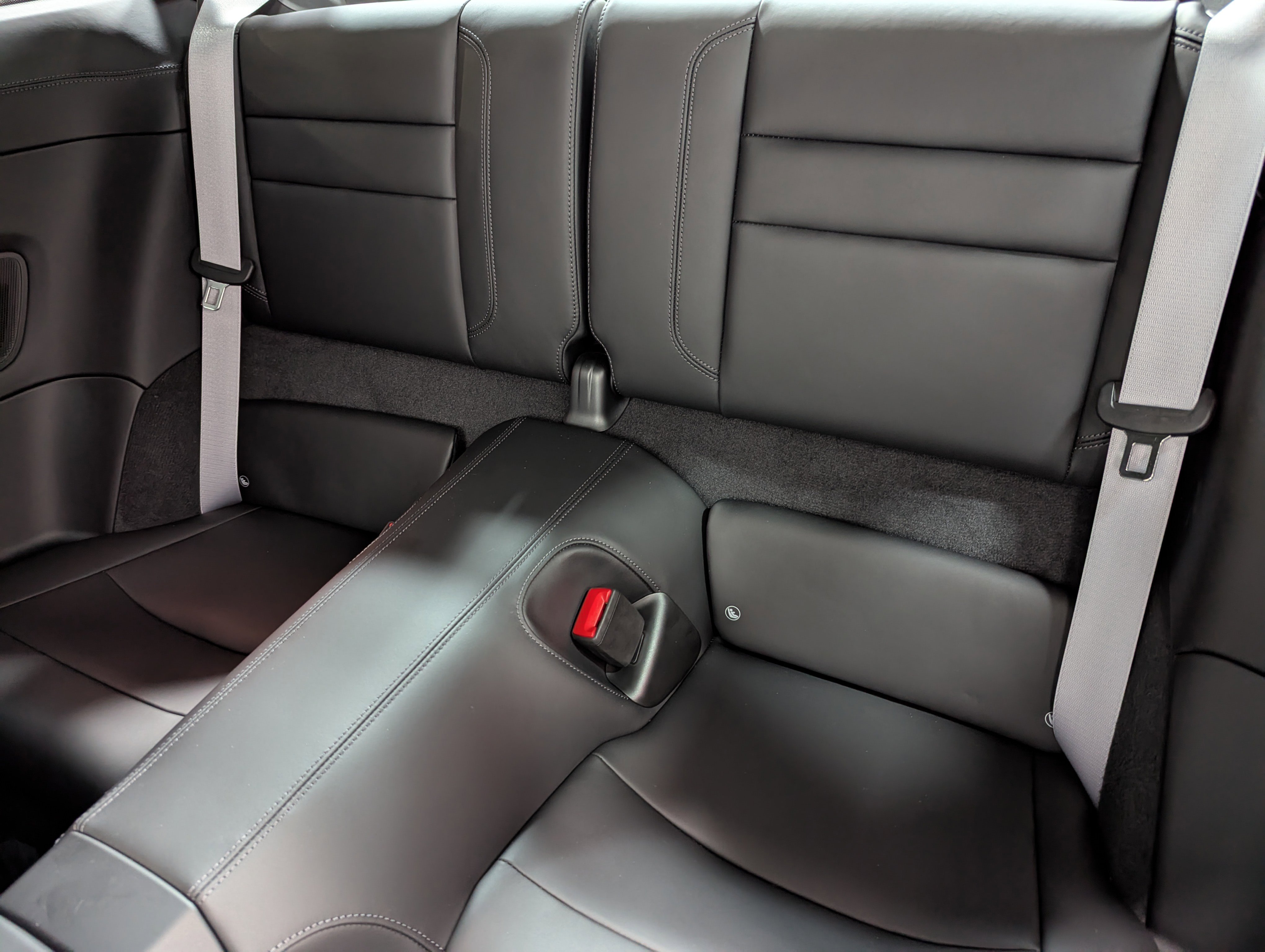 2025 Porsche 911 S photo 4