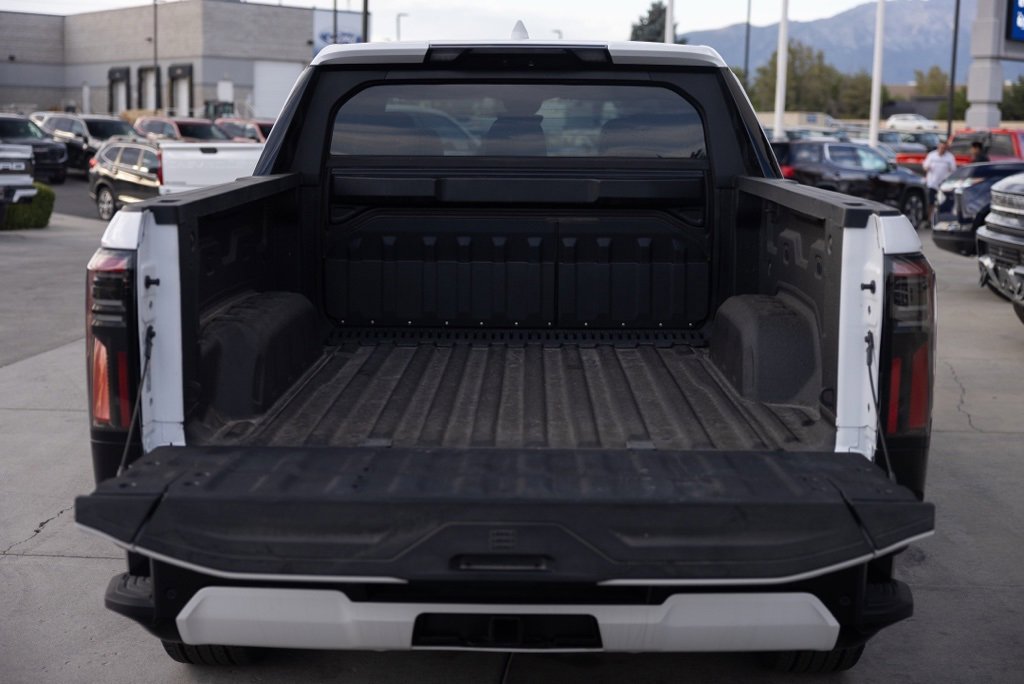 2025 Gmc Sierra EV Denali photo 11