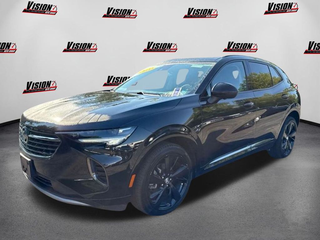 2022 Buick Envision Essence's photo