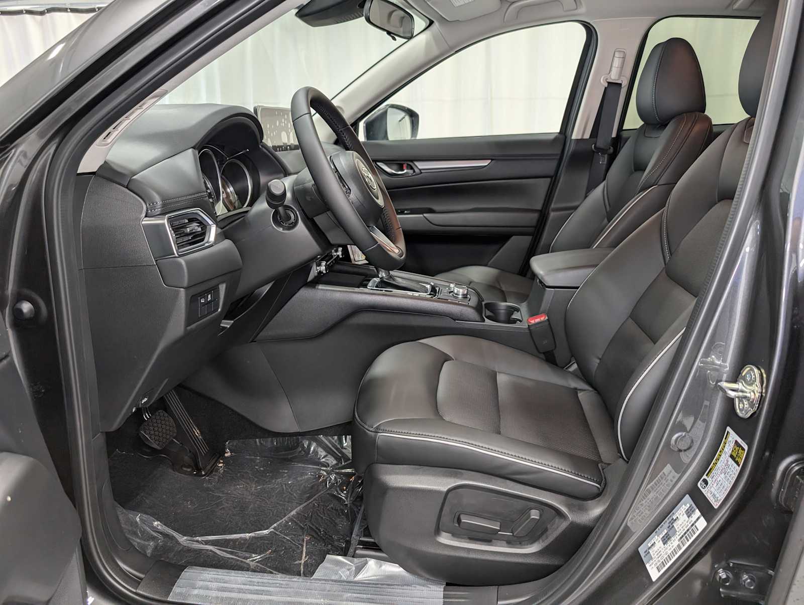 2025 Mazda CX-5 2.5 Select photo 4