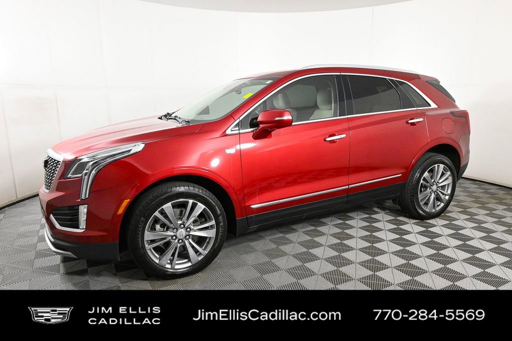 2022 Cadillac XT5 Premium Luxury photo 2