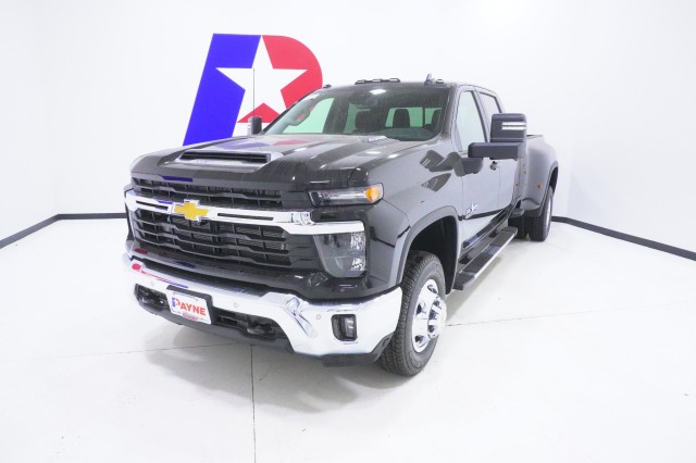 2026 Chevrolet Silverado 3500HD LT's photo