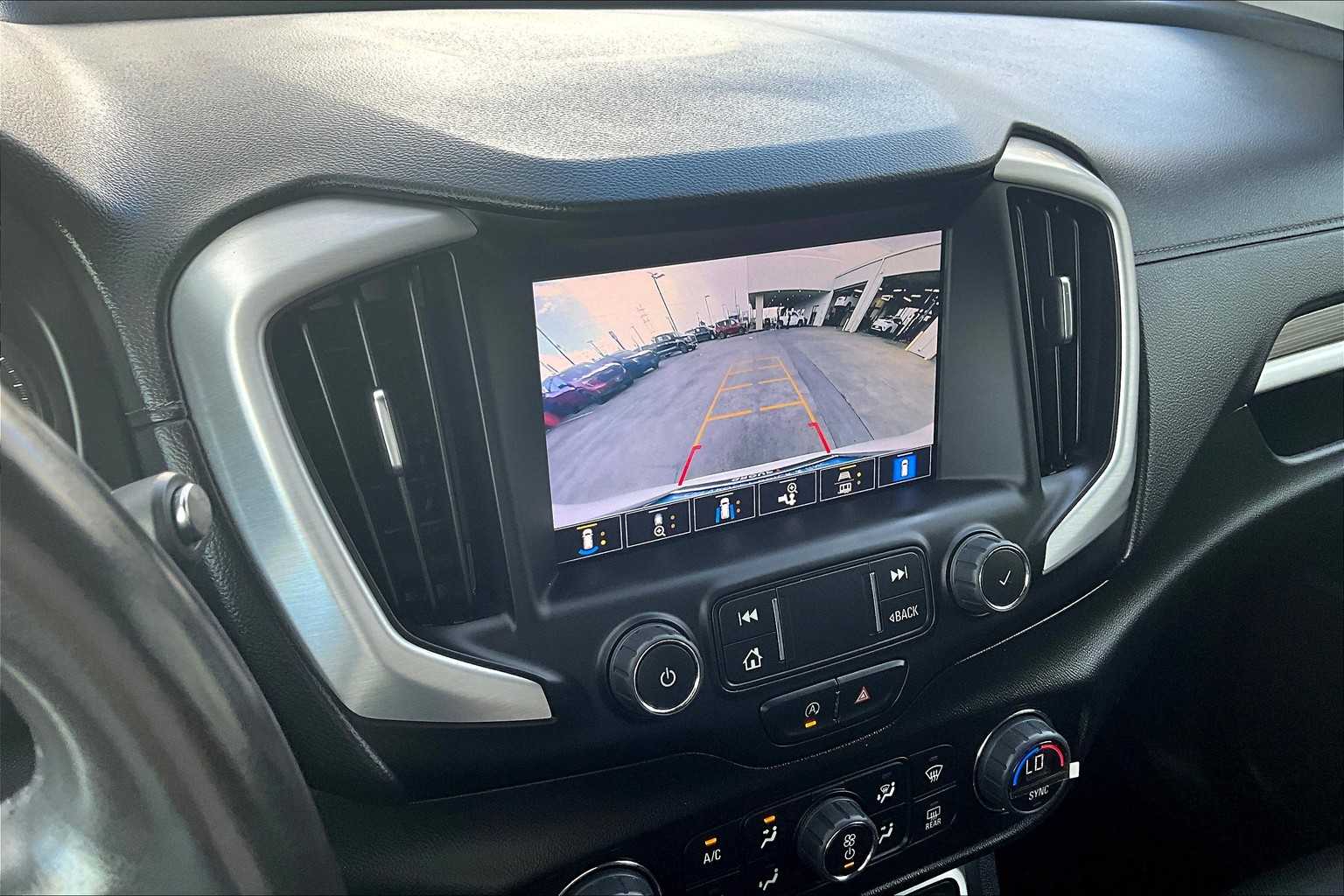 2022 Gmc Terrain SLT photo 25