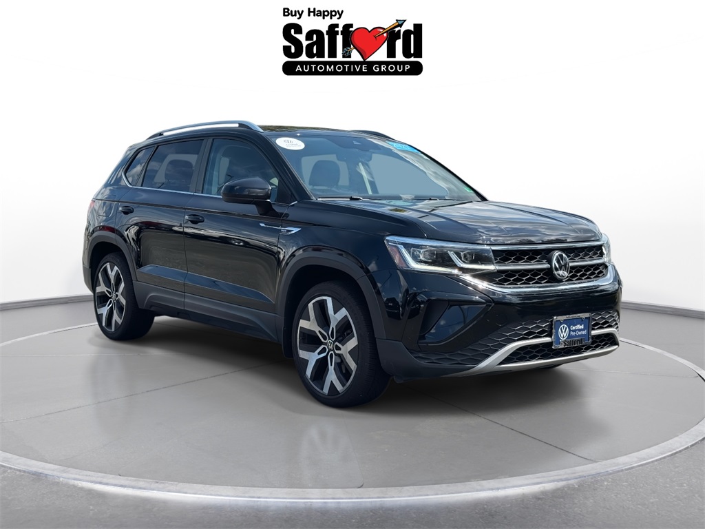 2022 Volkswagen Taos SEL photo 10