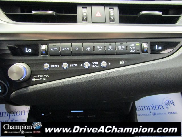 2021 Lexus ES 350 photo 25